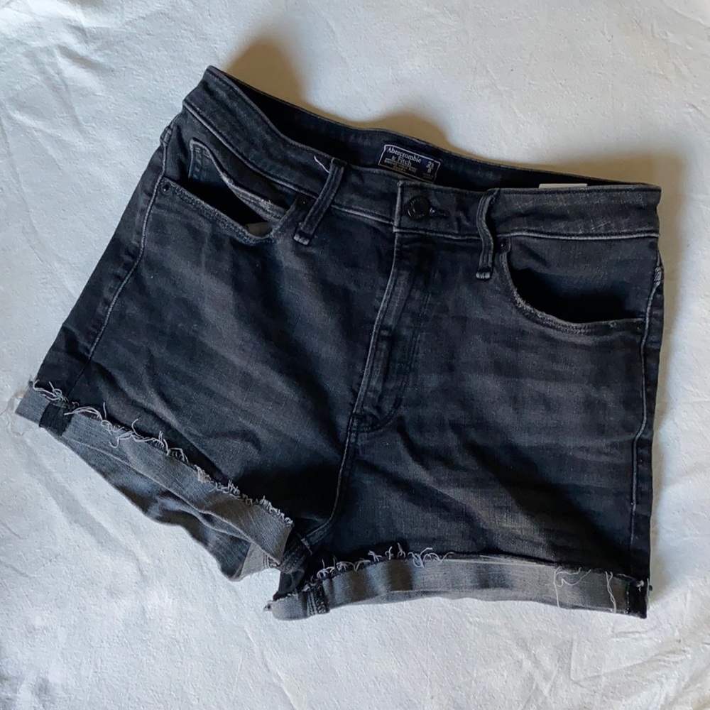 Abercrombie & Fitch Simone High Rise Short 29 / 8